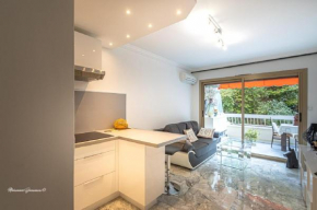 One bedroom Lacour